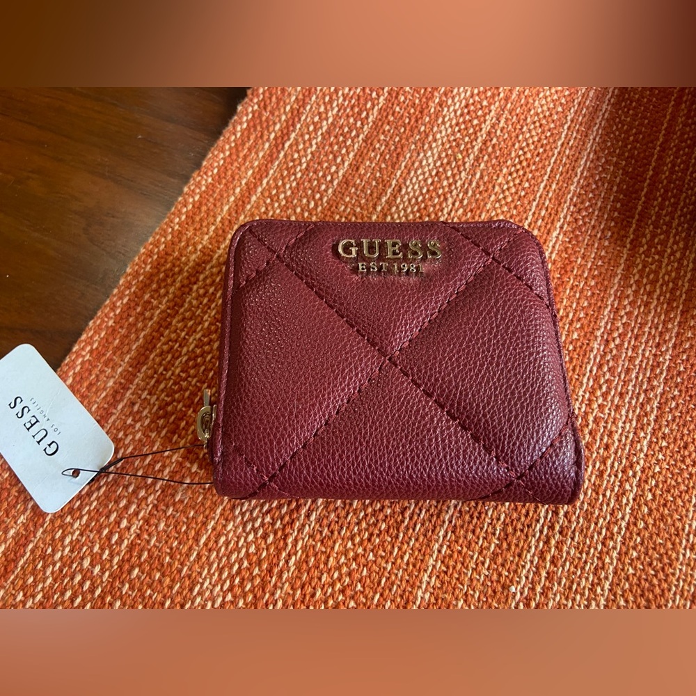 NWT guess wallet maroon